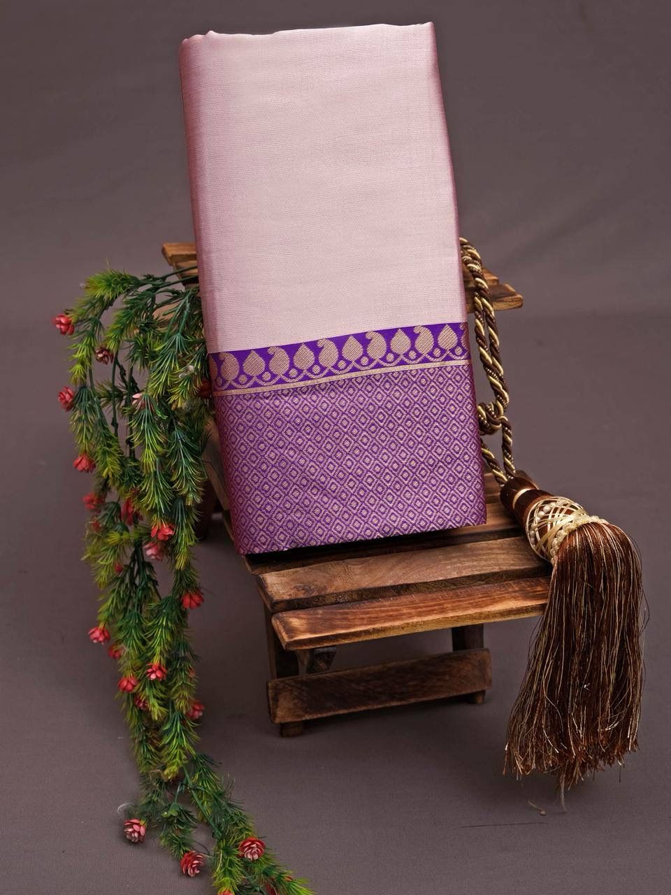 Elegant Peach Purple Jacquard Saree