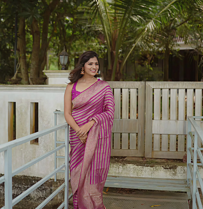Blush Pink Jacquard Saree – Soft Woven Elegance & Festive-Ready Style
