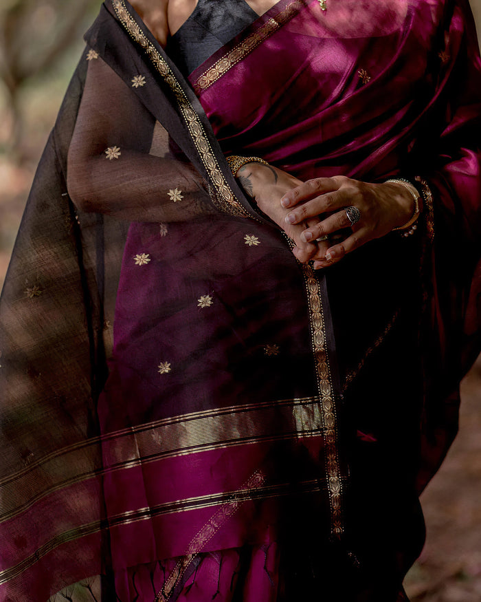 Purple Jacquard Saree – Royal, Stylish & Premium Ethnic Wear