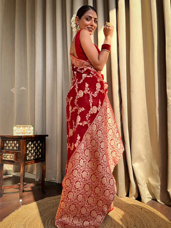 Elegant Red Jacquard Saree for Festive & Wedding Wear – Premium Woven Design