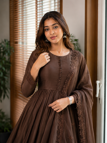 New Designer Party Wear Look Gown