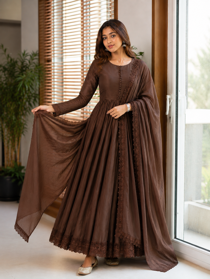 New Designer Party Wear Look Gown