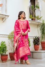 Printed Chanderi Cotton Outfit with Traditional Weave Pattern