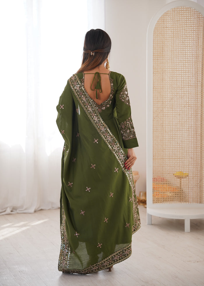 Emerald Bloom Roman Silk Suit Set