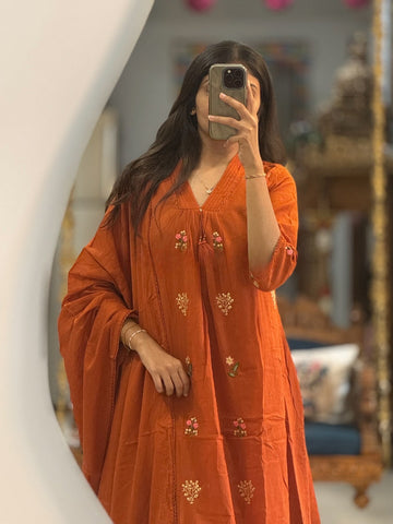 Mul Cotton Ethnic Ensemble with Fine Embroidered Detailing