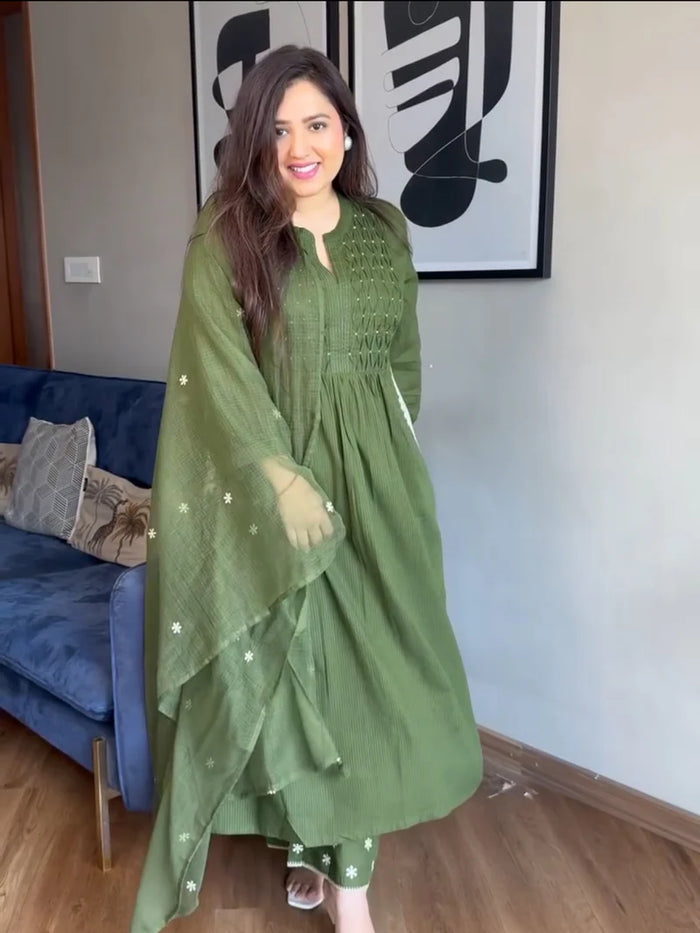 Elegant Green Pure Mul Cotton Embroidered Suit Set