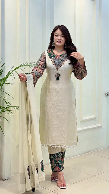 Jumkha Pure Banarasi Weaving Suit Set with Dupatta & Bracelet