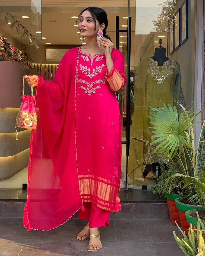 Traditional Viscose Outfit with Ladgi Patta Embroidery