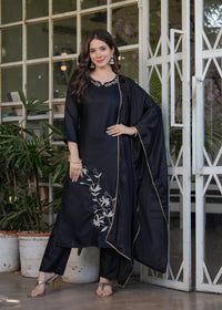 Elegant Black Embroidered Kurta Pant Set
