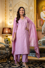 Elegant Lavender Kurta Pant Set with Dupatta for Women