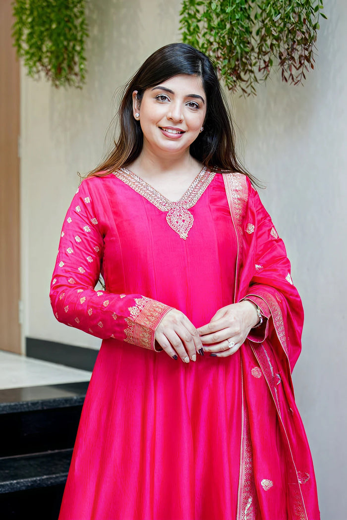 Rani Pink Banarasi Anarkali Suit – Handwork Neckline & Zari Flare