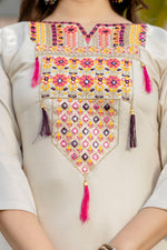 Pink Bandhani Dupatta With Kurta Set