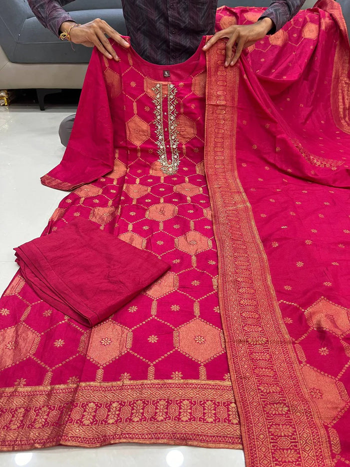 Elegant Red Banarasi Style Kurta Pant Dupatta Set
