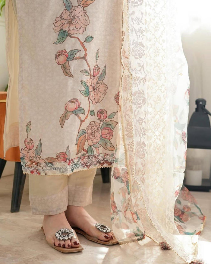 Women’s Lilan Floral Suit Set with Dupatta