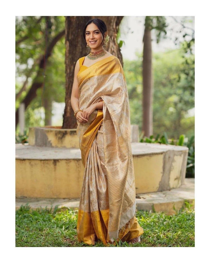 Admirable Yellow Soft Silk Saree With Angelic Blouse Piece