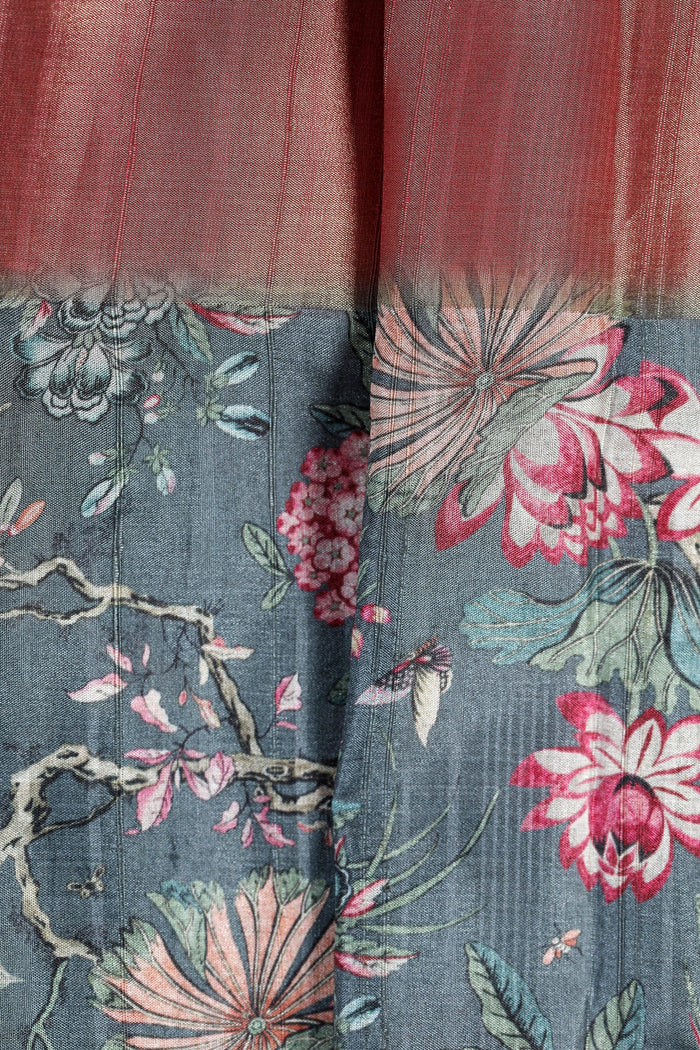 Adorning Gray Colored Cotton Linen Designer Printed Saree