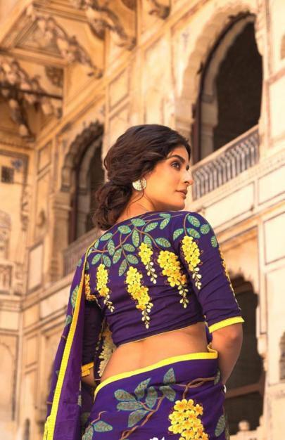 Attractive purple colour Digital Printed Linen Saree