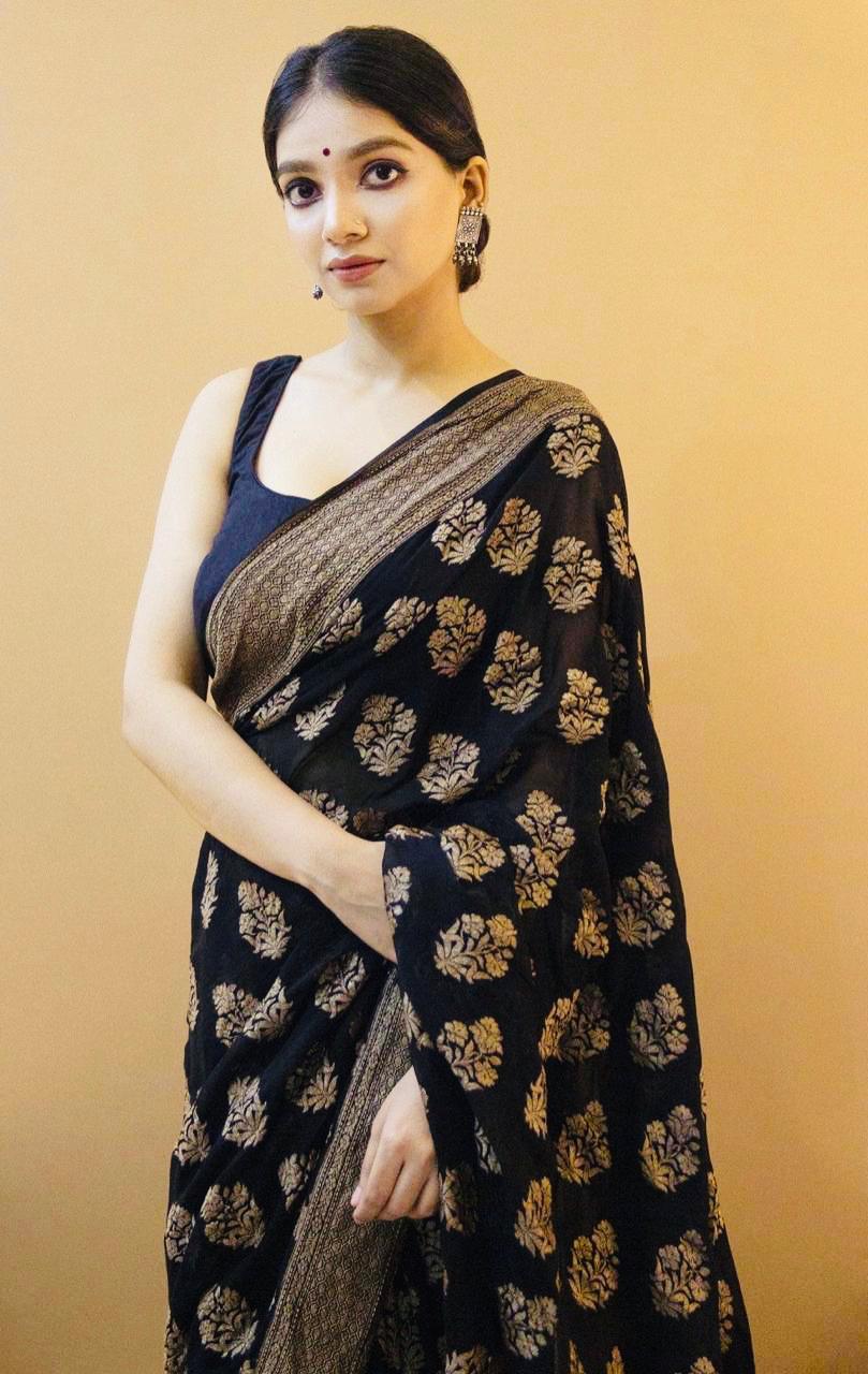 Beautiful and luscious, black Kanchipuram silk sarees - Ibis Fab