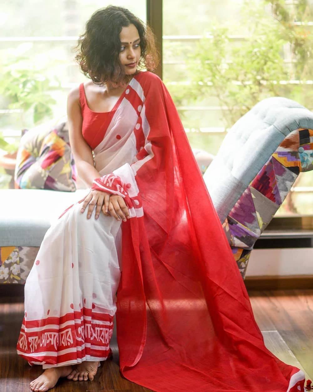 Beautiful Durga Puja White & Red Color Indian Saree - Ibis Fab