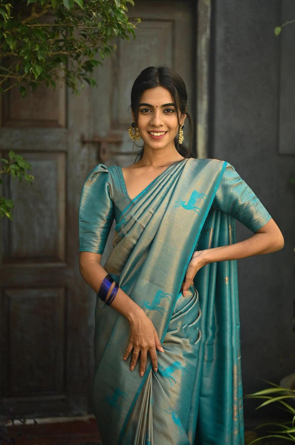 Jacquard Lichi Silk Sky Blue Saree With Unstiched Blouse Piece