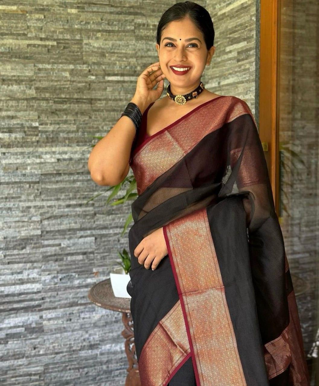 Black Soft Silk Saree With Lagniappe Blouse Piece - Ibis Fab