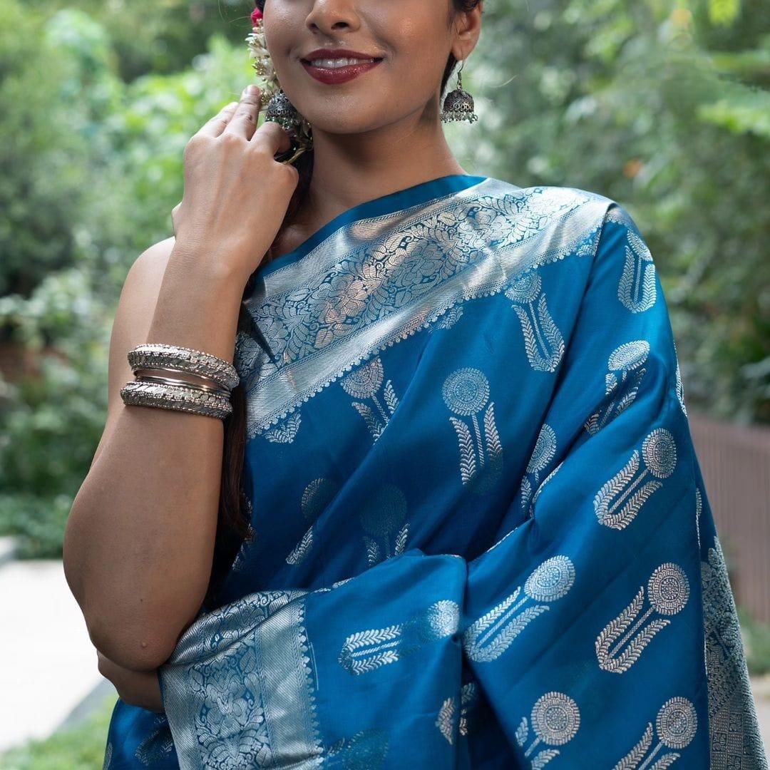 Blue Soft Silk Saree With Denouement Blouse Piece - Ibis Fab