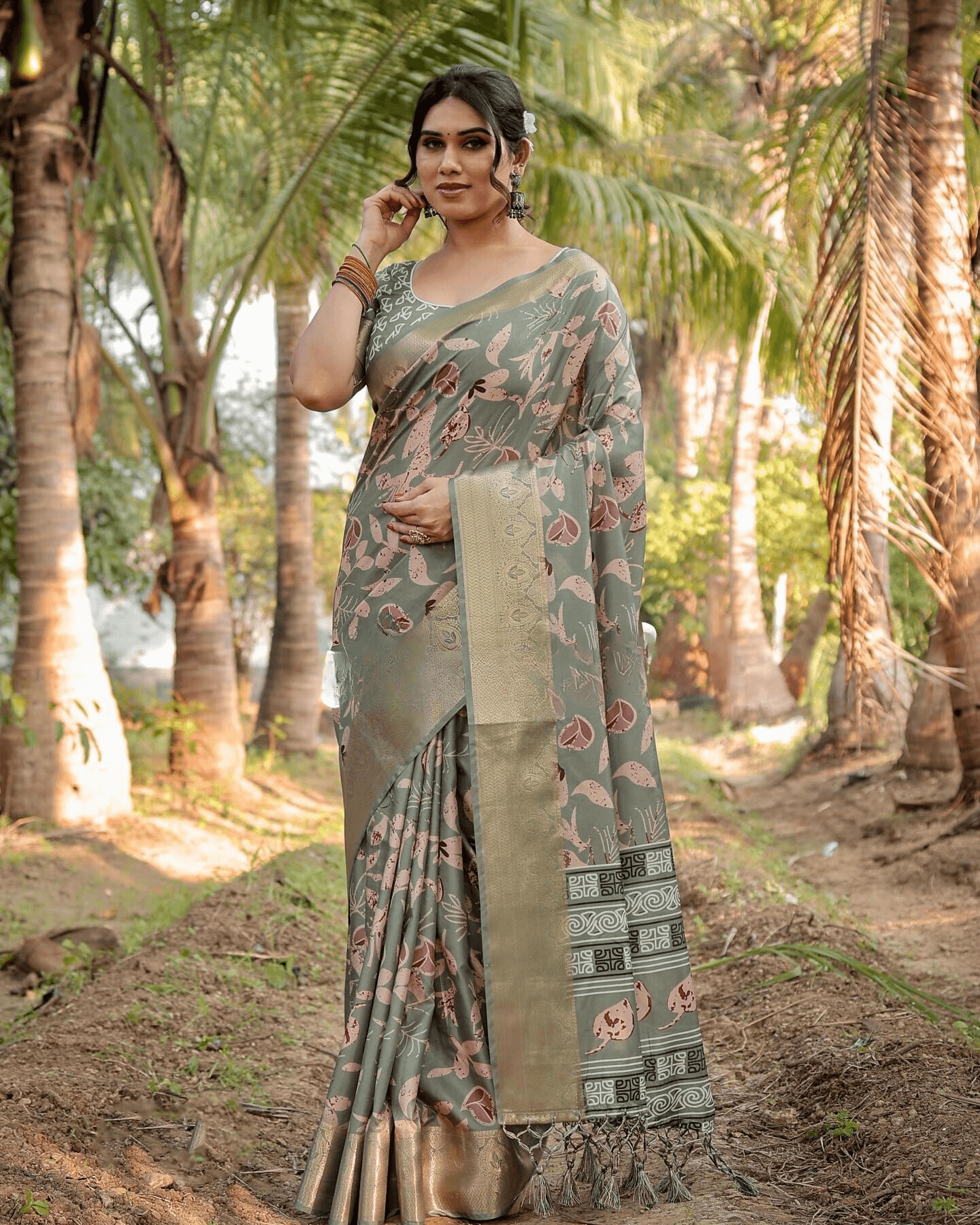 Charming Sea Green Colored Jacquard Silk Saree With Zari Border Blouse Piece - Ibis Fab