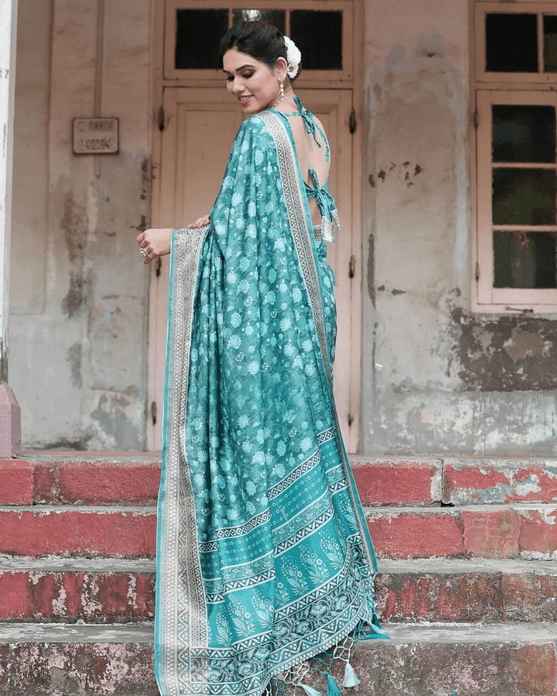 Delightful Rama Colored Jacquard Silk Saree - Ibis Fab