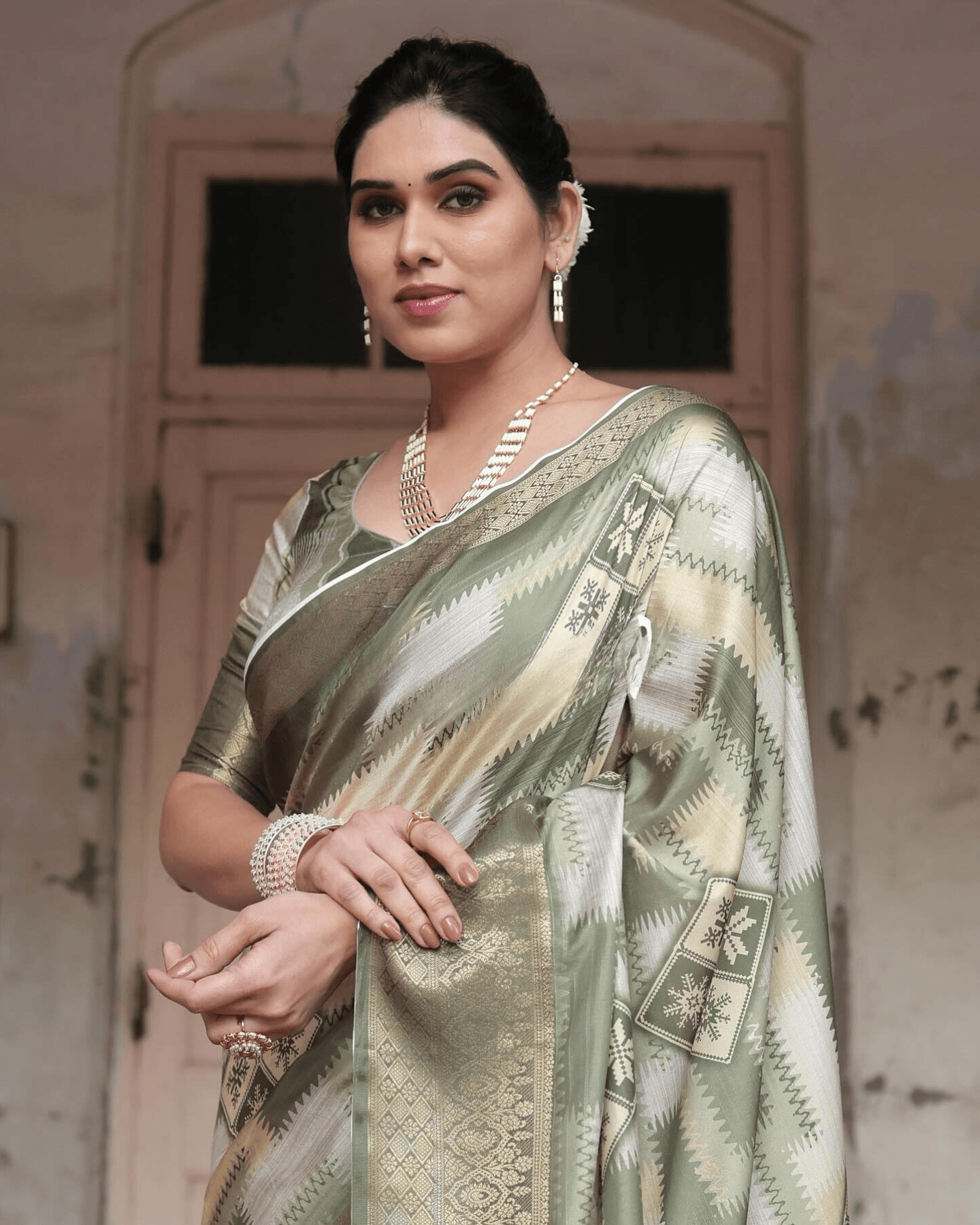 Demanding Light Green Colored Jacquard Silk Saree - Ibis Fab