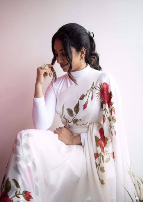 Digital Printed Linen Latest White Saree