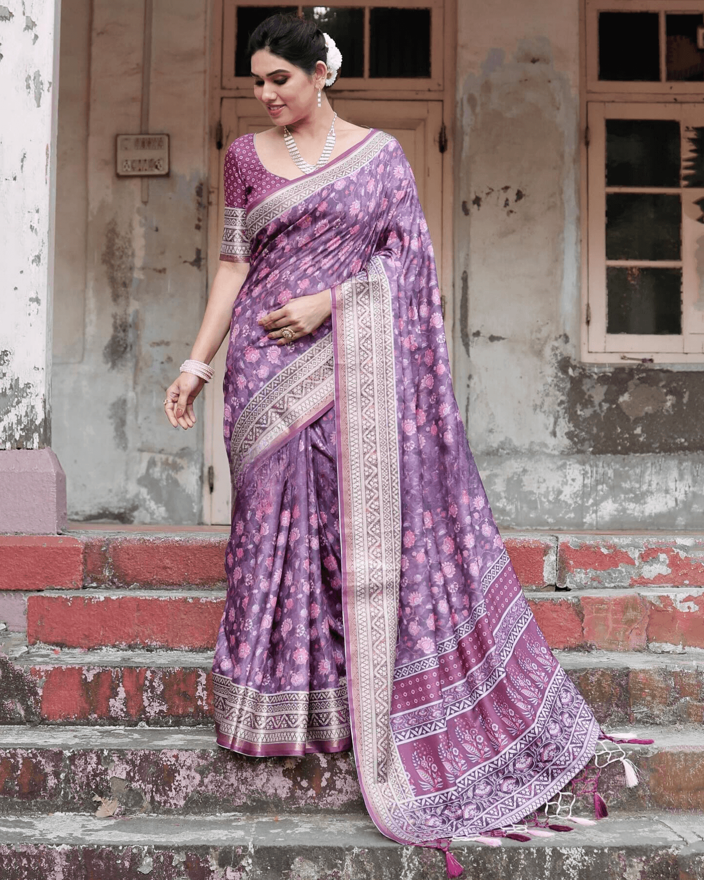 Eye-catching Purple Colored Jacquard Silk Saree - Ibis Fab