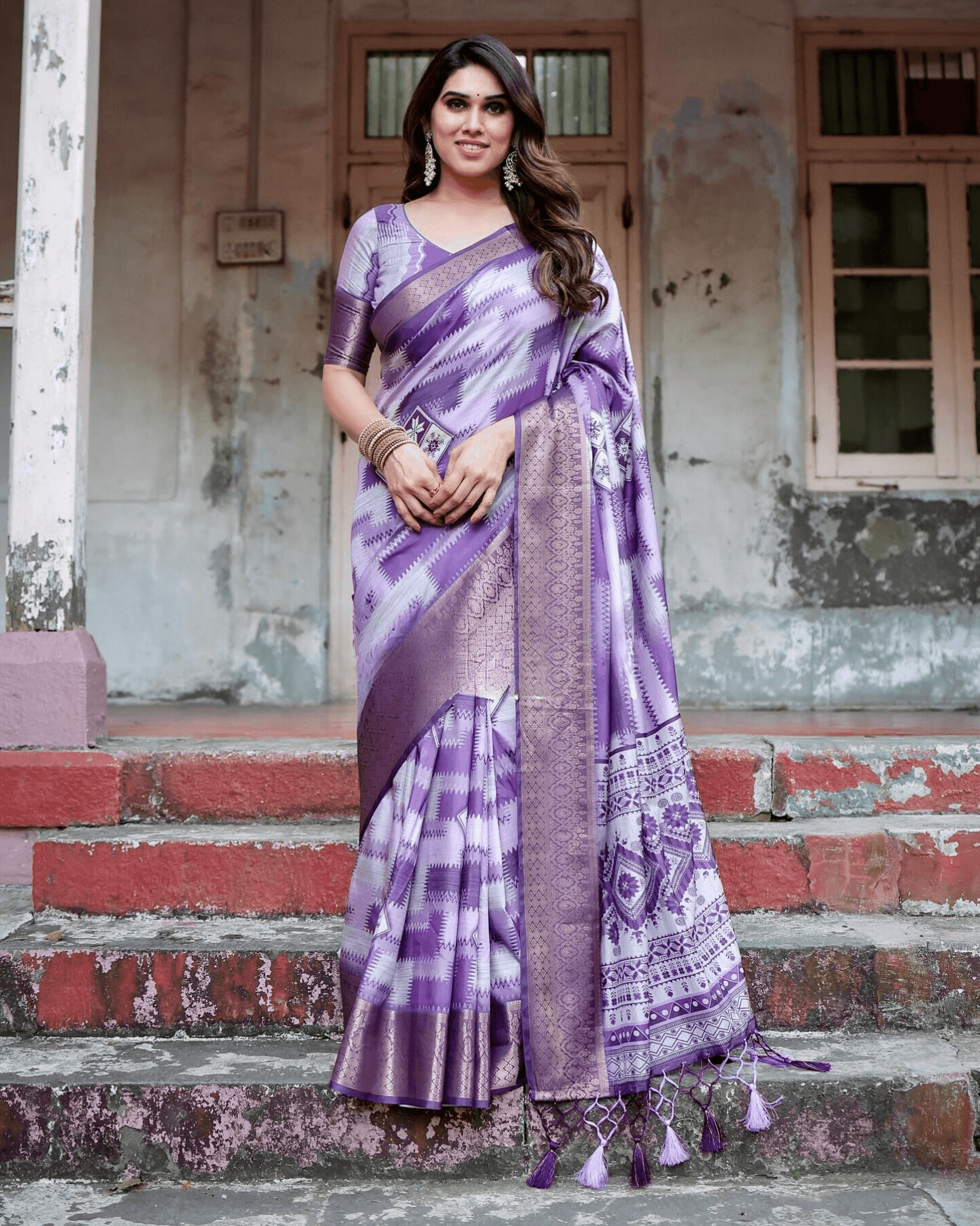 Fantastic Light Purple Colored Jacquard Silk Saree - Ibis Fab