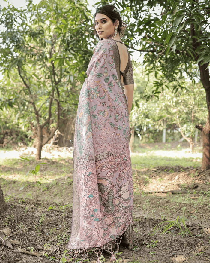 Fantastic Light Purple Colored Jacquard Silk Saree With Zari Border Blouse