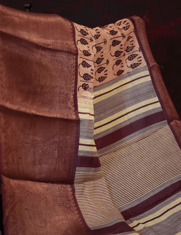 Fantastic Peach Colored Cotton Linen Designer Printed Saree