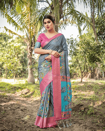 Flaunt Gray Colored Jacquard Silk Saree With Zari Border Blouse