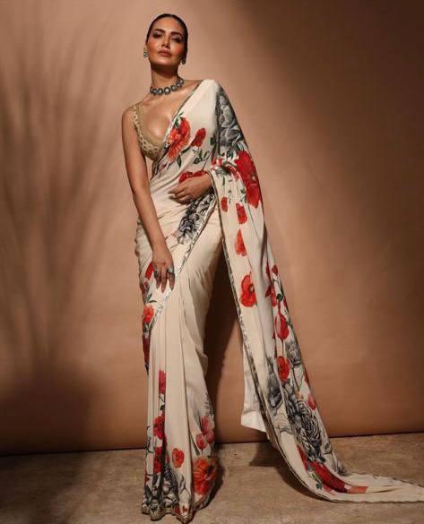 Function Wear White Digital Printed Saree With Blouse