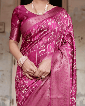 Innovative Rani Pink Color Jacquard Silk Saree
