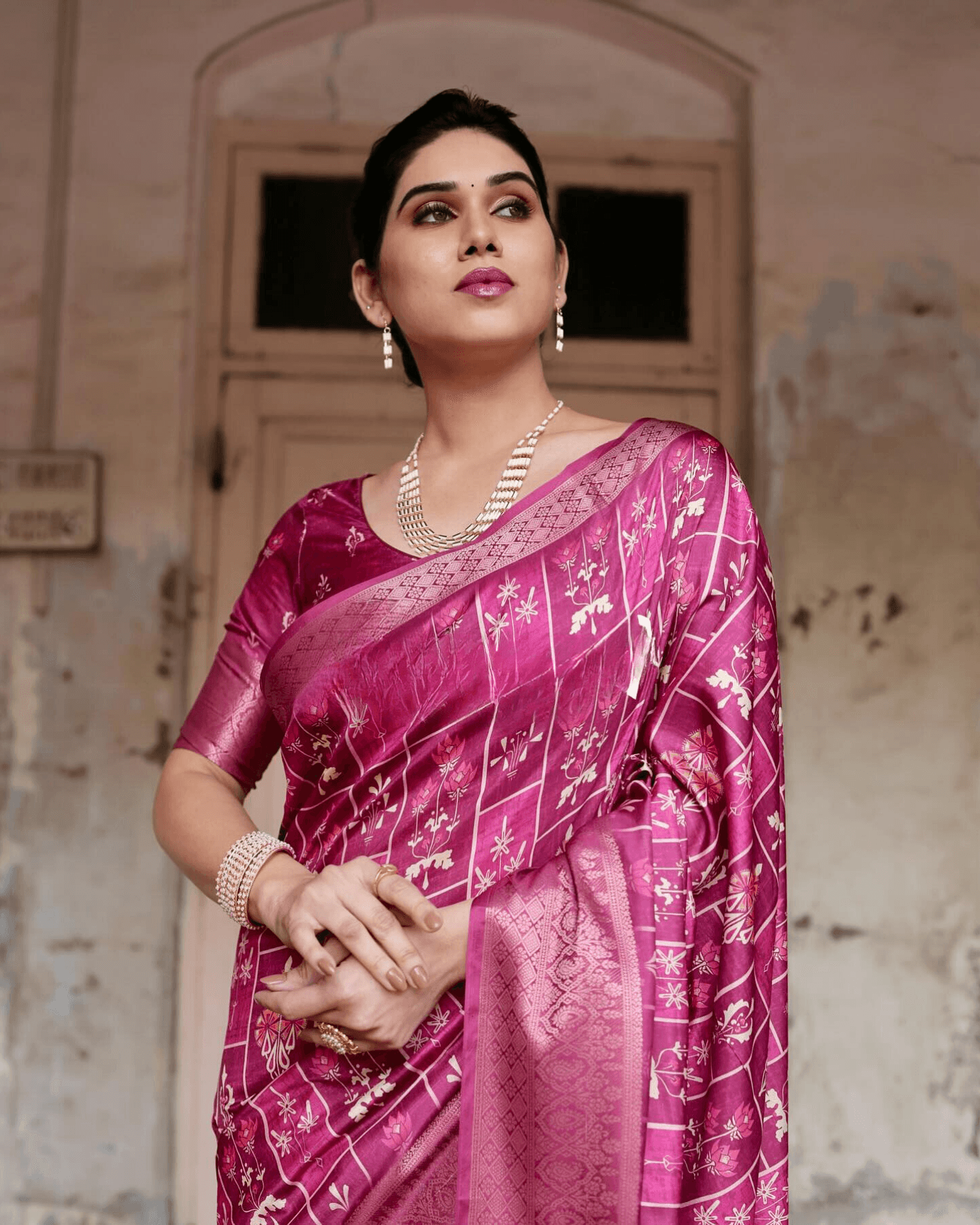 Innovative Rani Pink Color Jacquard Silk Saree - Ibis Fab