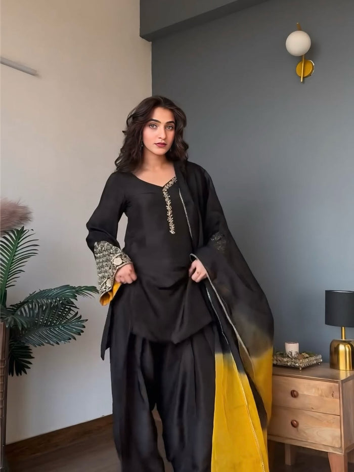 Black Embroidered Kurta Pant Set