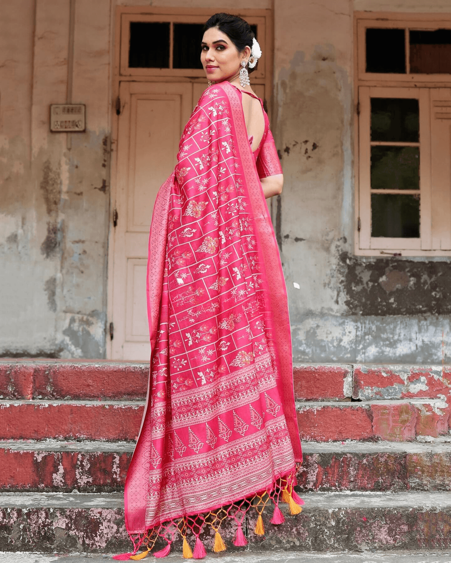 Majesty Pink Color Jacquard Silk Saree - Ibis Fab