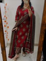 Red Mul Cotton Suit Adorned with Elegant Embroidery