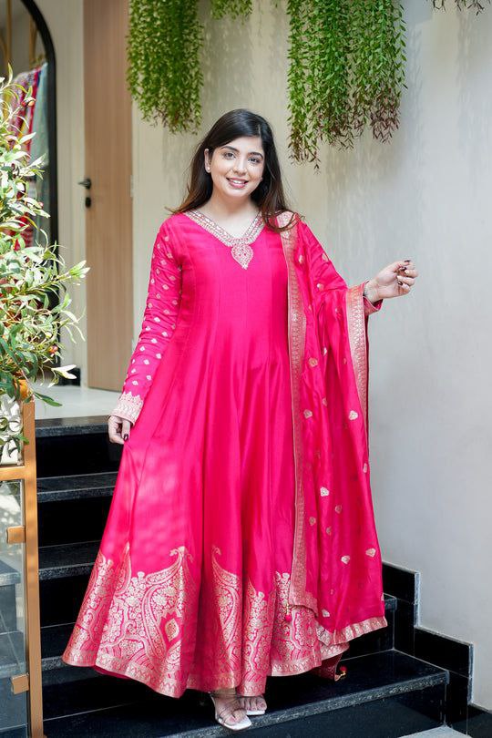 Rani Pink Banarasi Anarkali Suit – Handwork Neckline & Zari Flare