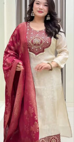 Premium Banarasi Jacquard Suit Set – Hand Zari Weaving & Embroidery