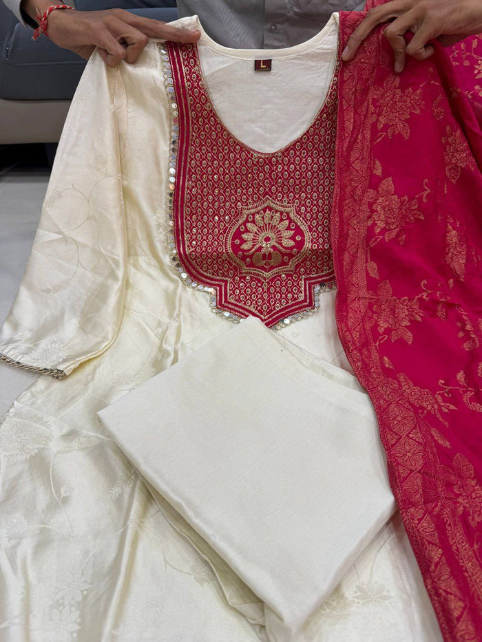Premium Banarasi Jacquard Suit Set – Hand Zari Weaving & Embroidery