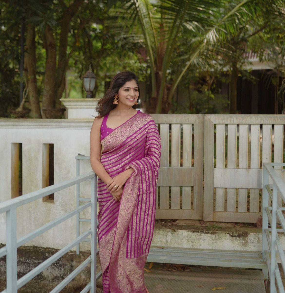 Pink Banarasi Soft Silk Saree With Zari Weaving Work - Ibis Fab