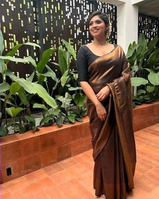 Pure jacquard Silk Sarees Black Colour, Festival Wear