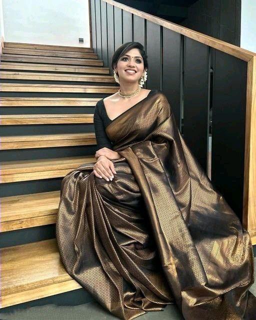 Pure jacquard Silk Sarees Black Colour, Festival Wear