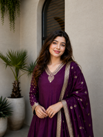 Premium Banarasi Anarkali Suit Set – Handwork & Zari Flare