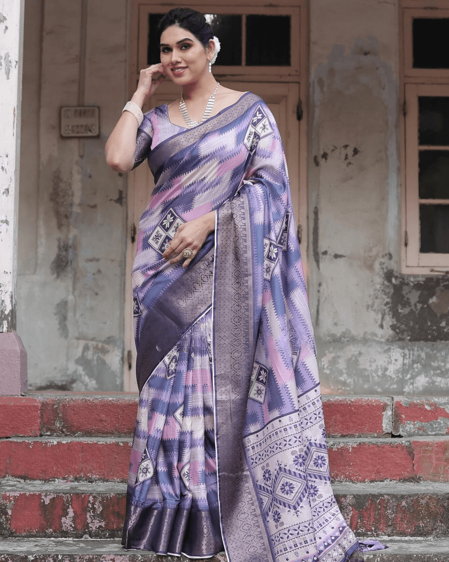 Refreshing Light Purple Colored Jacquard Silk Saree - Ibis Fab