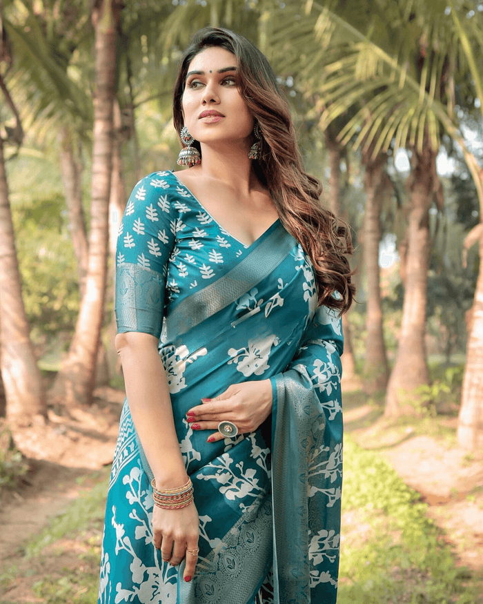 Sophisticated Sky Blue Colored Jacquard Silk Saree